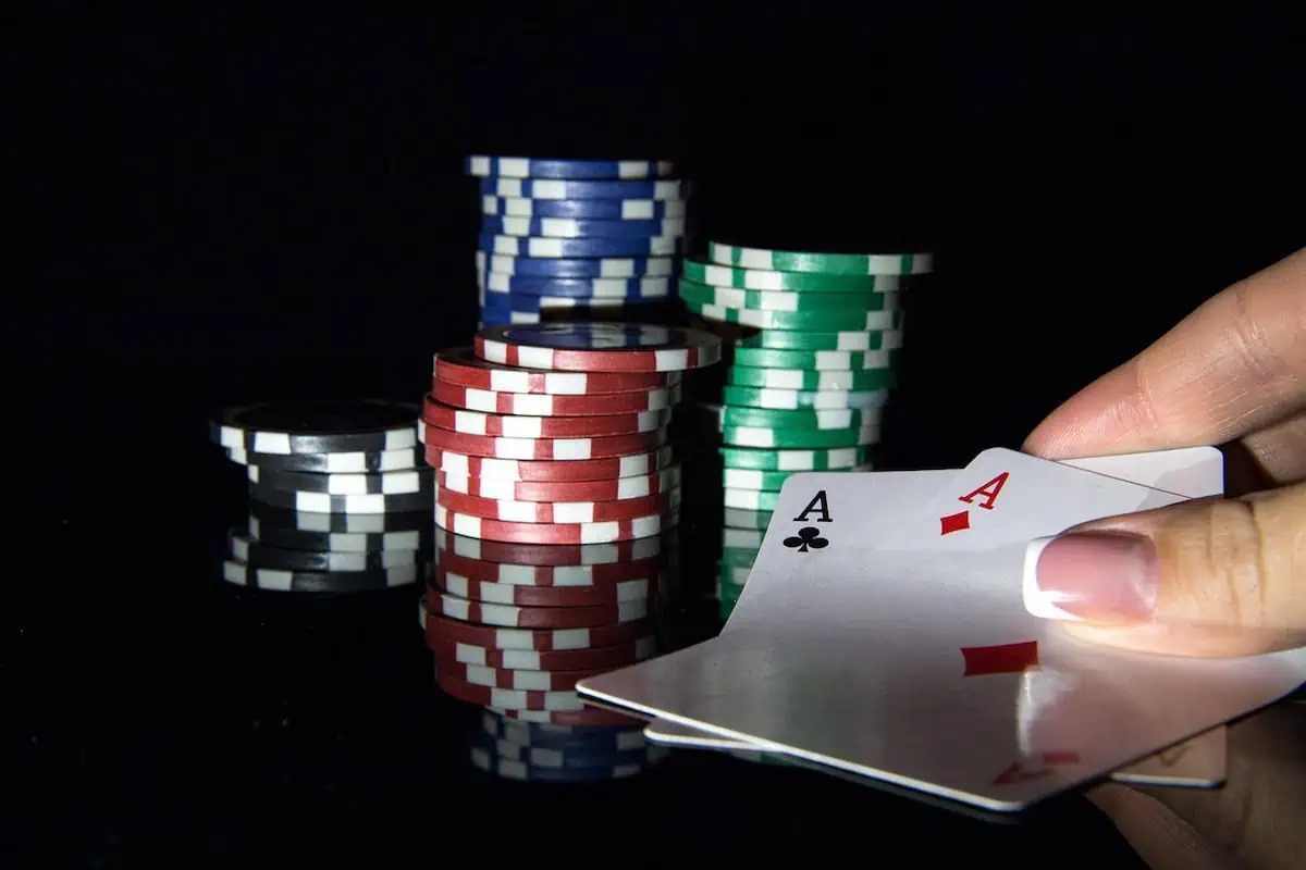 Online Poker Algorithms