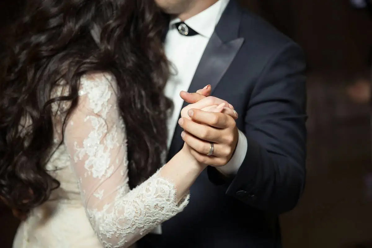 Fixed Deposit for Wedding Planning: Securing Financial Stability!