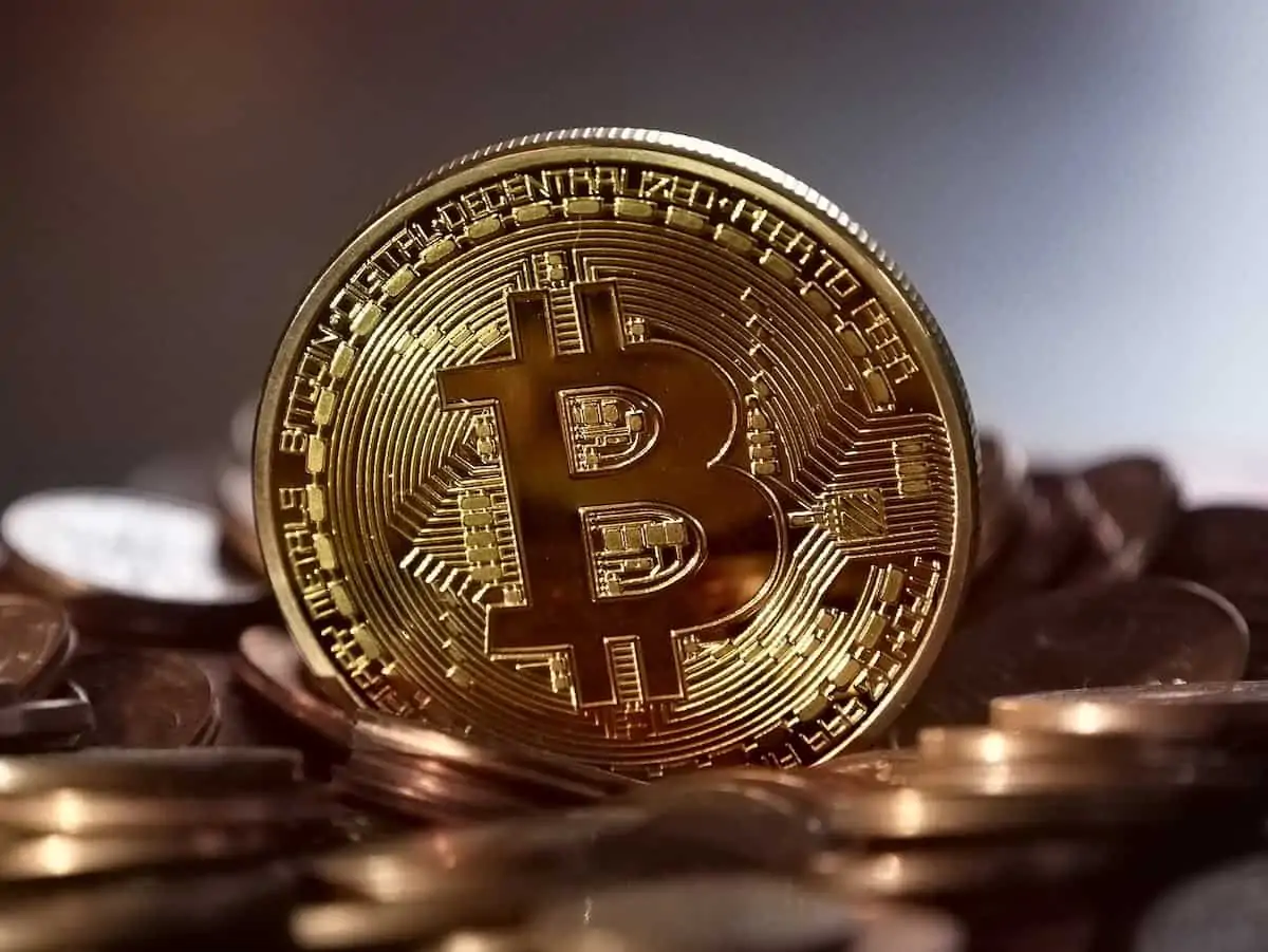 Blockchain Technology is the Antidote to the Bullwhip Effect!