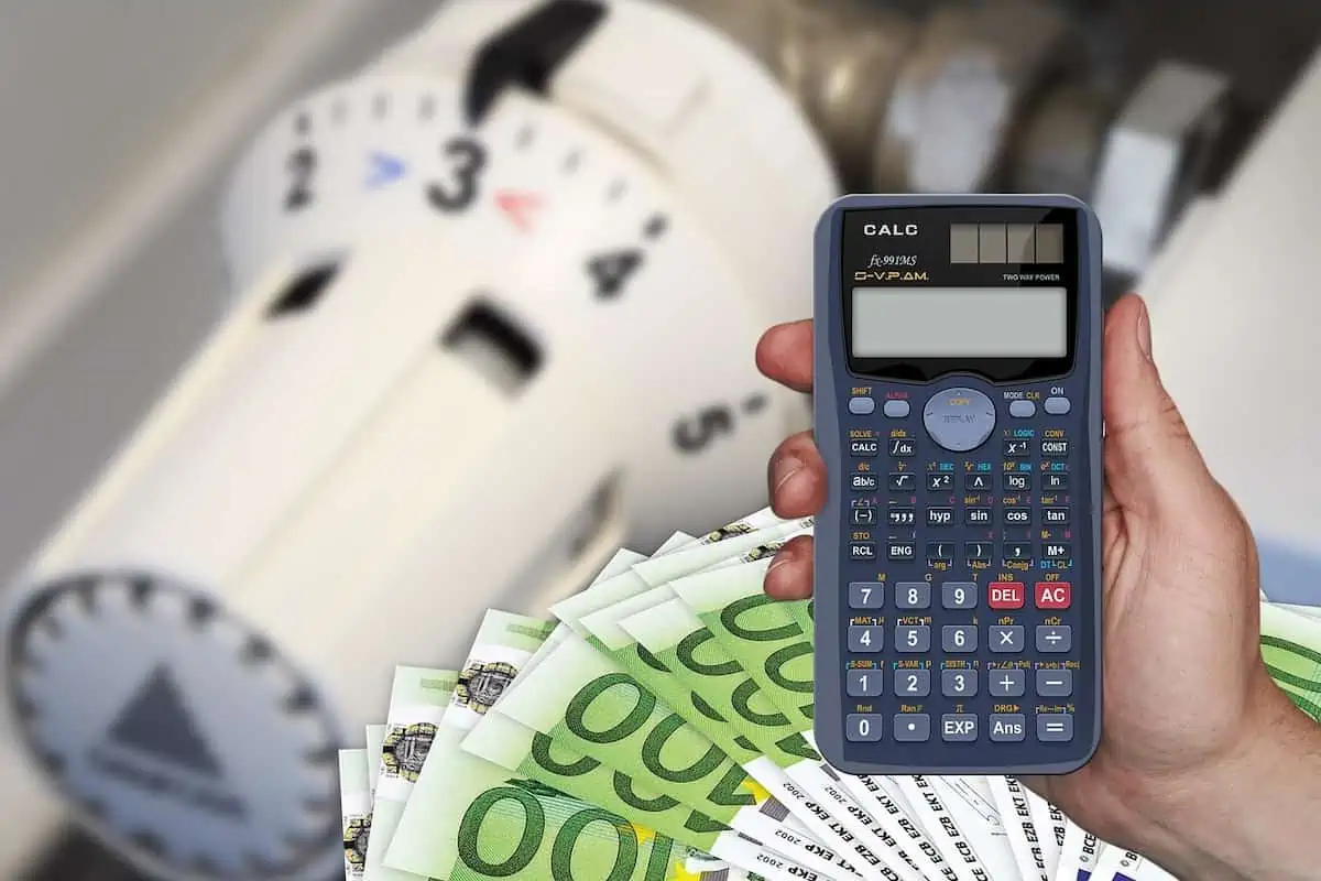 How to Save Money as a Business!
