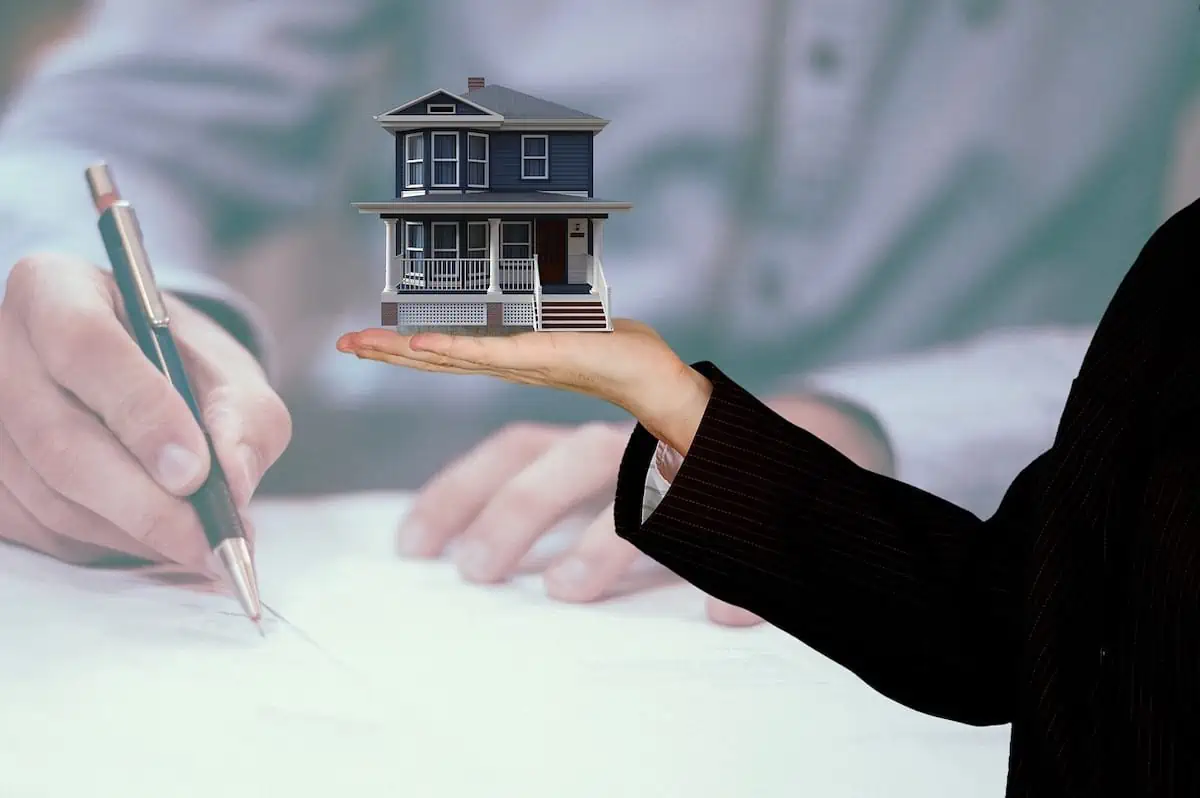 Renting vs Buying