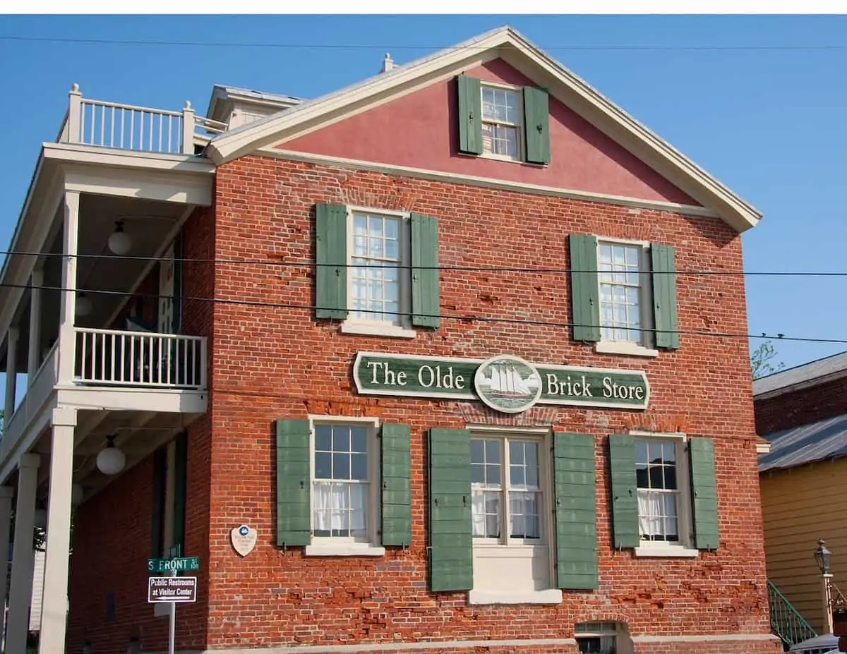 Brick and Mortar Store